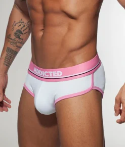 Addicted Curve Brief