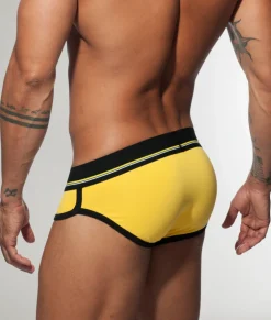Addicted Curve Brief