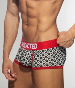 Addicted Geometric Trunk