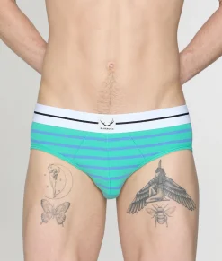 Bluebuck Nautical 25 Brief