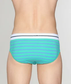 Bluebuck Nautical 25 Brief