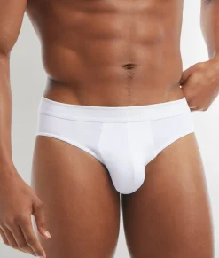 2(X)IST Electric Brief