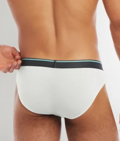 2(X)IST Speed Dri Brief